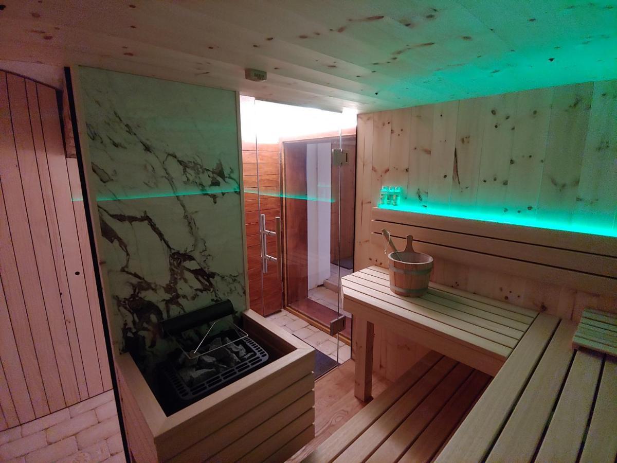Kleine Reblaus Apartment Bad Waltersdorf Luaran gambar