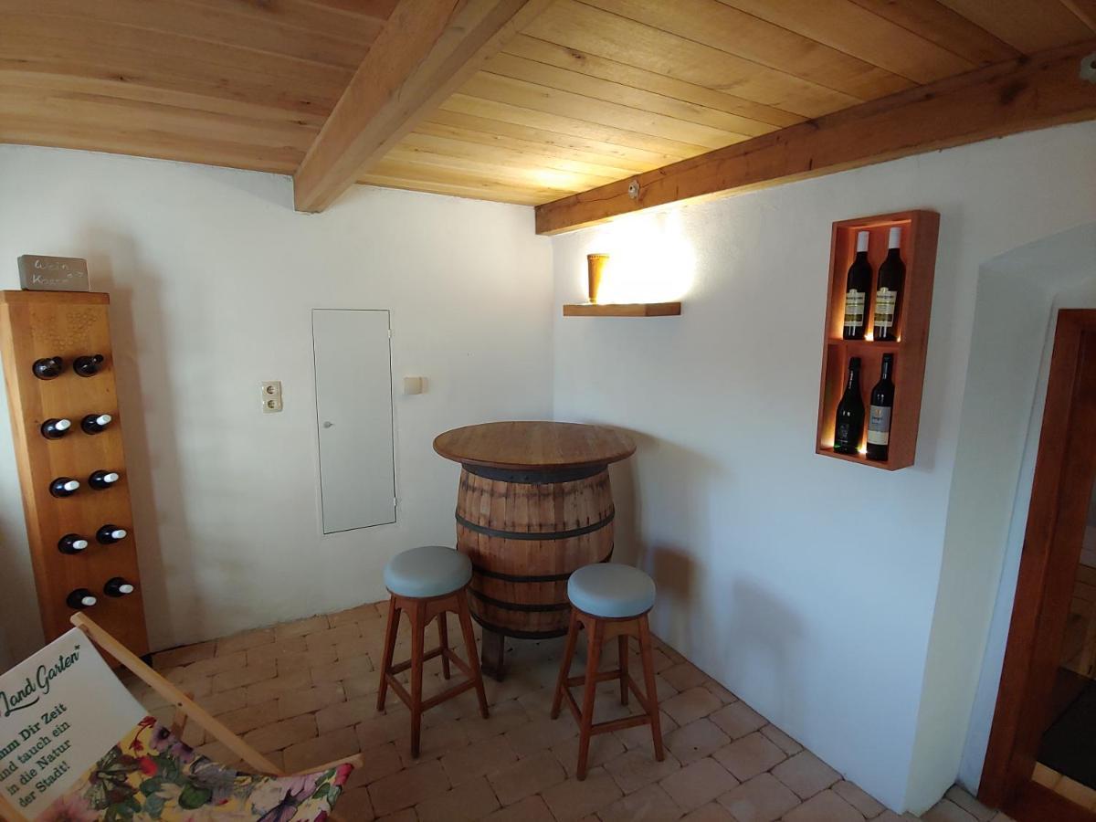 Kleine Reblaus Apartment Bad Waltersdorf Luaran gambar